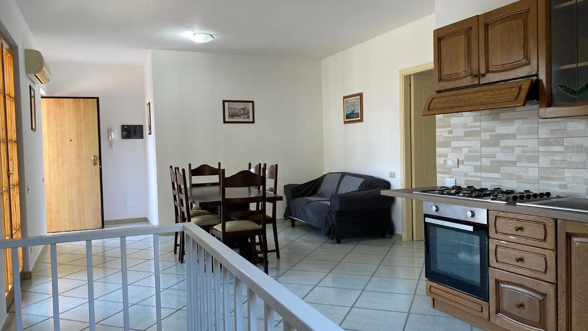 Superbe Villa A Порт-Эмпедокле